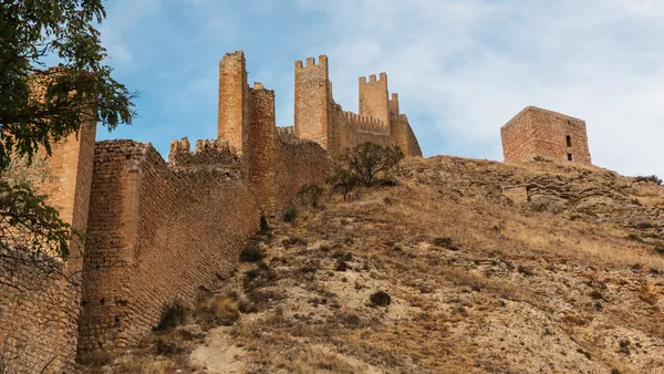 visita guiada Albarracin Casa Museo visita guiada en español entrada Casa Noble Pueblo Medieval Murallas Teruel Aragon