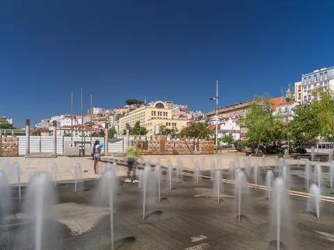 fuente de la plaza Martim Moniz, Mouraria, Lisboa, Portugal