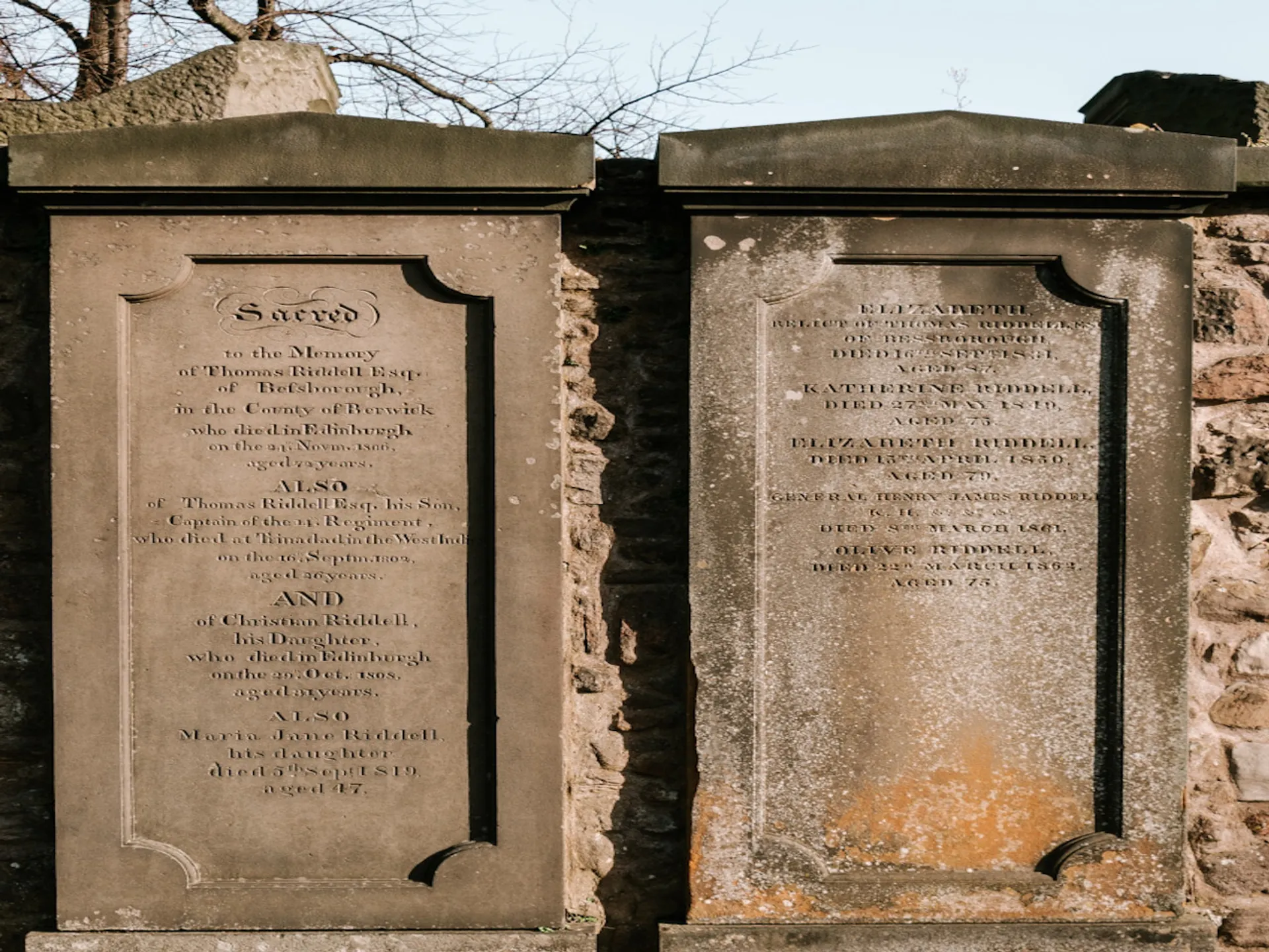 Vista del Cementerio de Greyfriars - Cementerio de Greyfriars - Qué ver en Edimburgo - Guía de Viajes Edimburgo - Buendía Tours