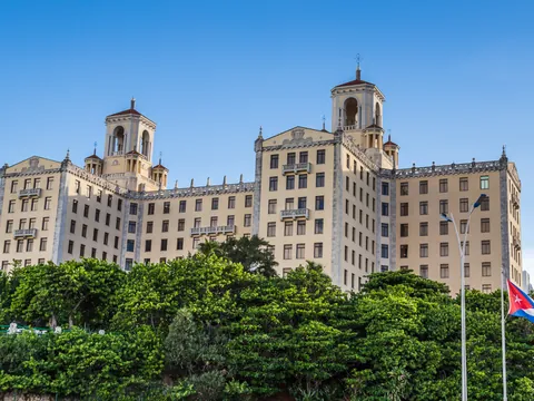 Hotel Nacional de Cuba en un estupendo día soleado, la Habana