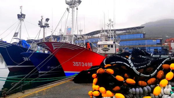 Las redes de pesca de Santoña se han convertido en un símbolo de identidad de esta municipio.