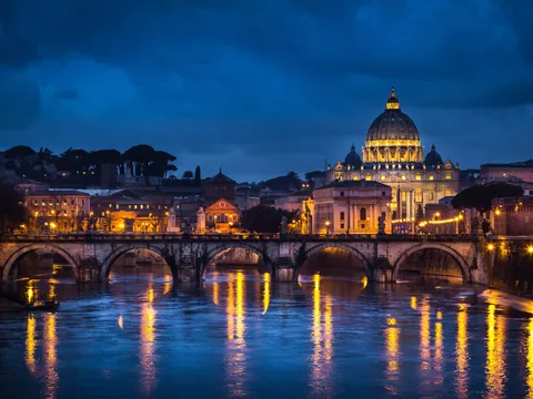 Tour nocturno por Roma iluminada
