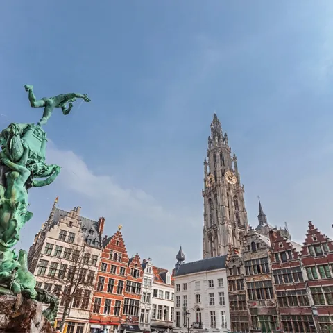 Plaza de Amberes, Bélgica