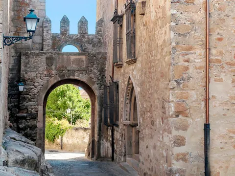tour-a-pie-trujillo_tres-culturas_extremadura_buendia (7).jpg
