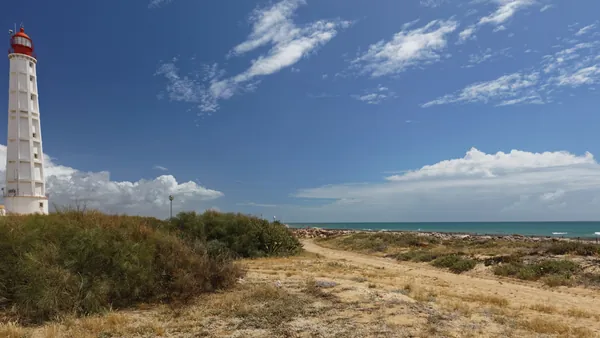 paseo en barco isla Deserta isla Farol visita guiada isla Culatra Faro Olhao Ria Formosa Algarve