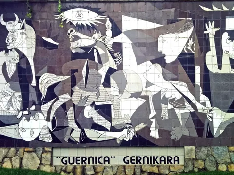 tour a Pie por Guernica