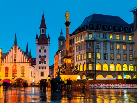 tour nocturno Múnich leyendas noche visita guiada Alemania Buendía tours