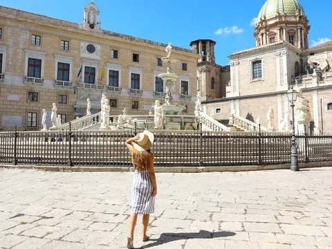 Fontana Pretoria (también llamada Plaza de la Vergüenza) Palermo, Sicilia, Italia