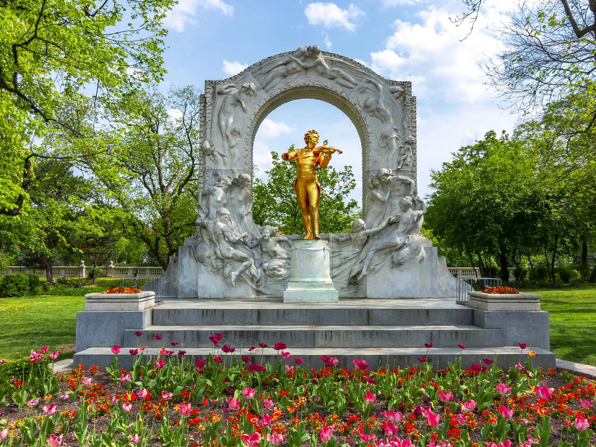 Stadtpark - Viena - Los 15 imprescindibles de Viena - Blog - Buendía Tours