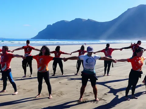 clase Surf Famara Grupo Lanzarote Canarias