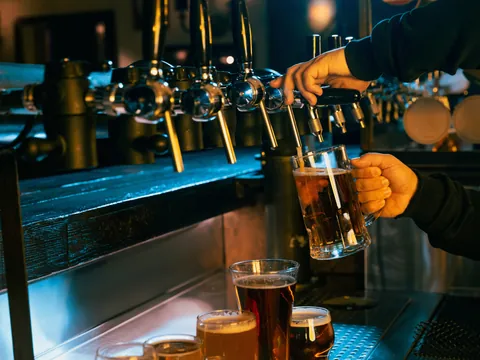 La cerveza artesanal del establecimiento Sladovna es una de las más populares de la ciudad.