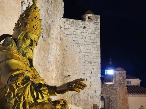 visita guiada Peñiscola noche misterios leyendas Castellon Comunidad Valenciana