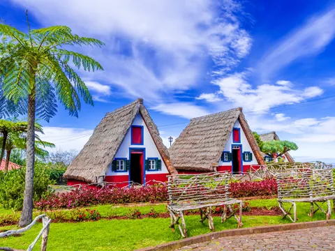 tour Paronamico Madeira Oeste Casinhas Santana excursión español desde Funchal
