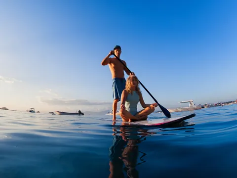 catamarán Yate Actividades Acuaticas Paddle Surf Puerto Carmen Lanzarote Canarias
