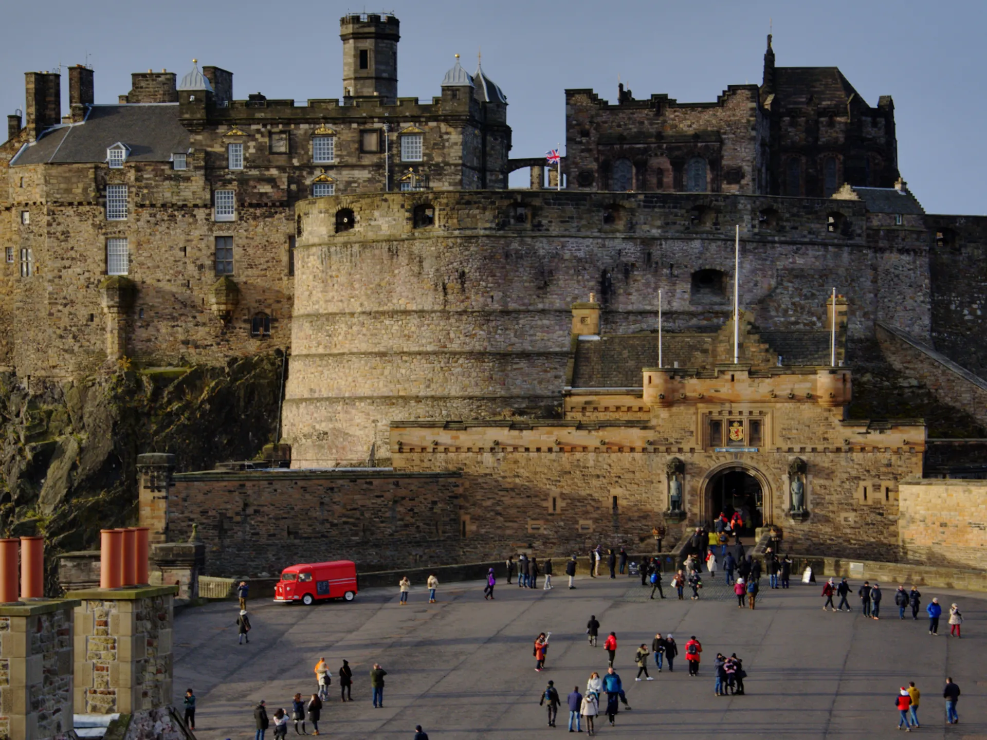 Vista del Castillo de Edimburgo - Castillo de Edimburgo - Qué ver en Edimburgo - Guía de Viajes Edimburgo - Buendía Tours