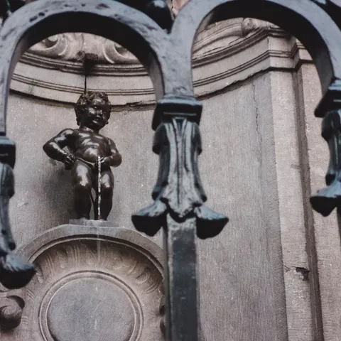 Manneken Pis - Bruselas - Buendía Tours