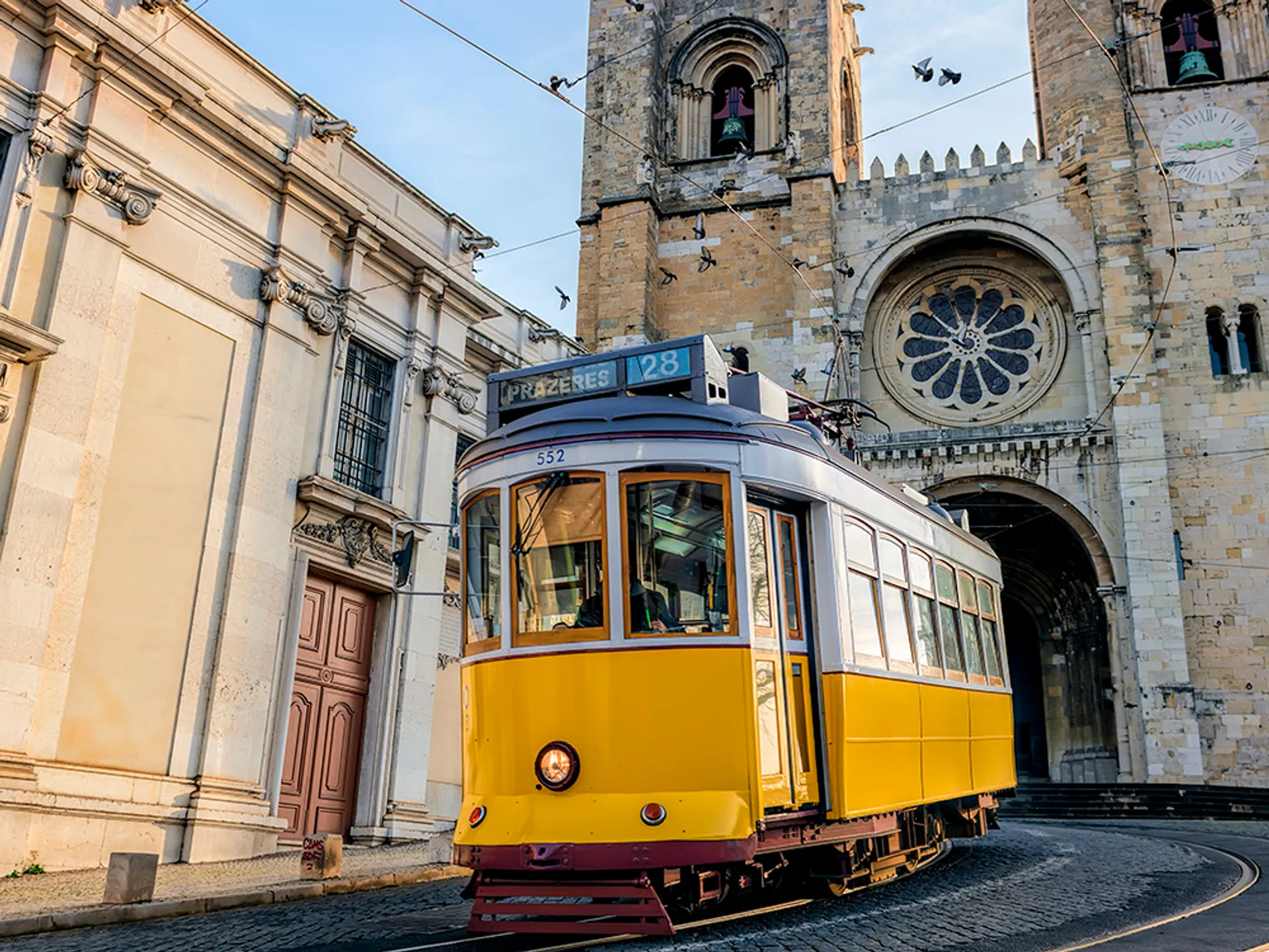 Catedral de Lisboa - Tranvía 28 Lisboa - Guía Lisboa - Buendía Tours