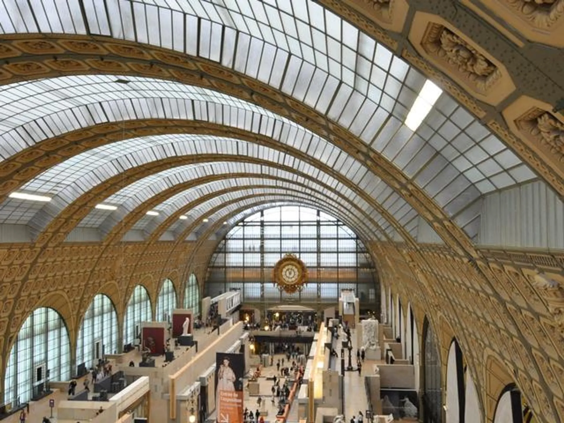 Interior - Museo de Orsay de París - Guías de Viaje - Buendía Tours