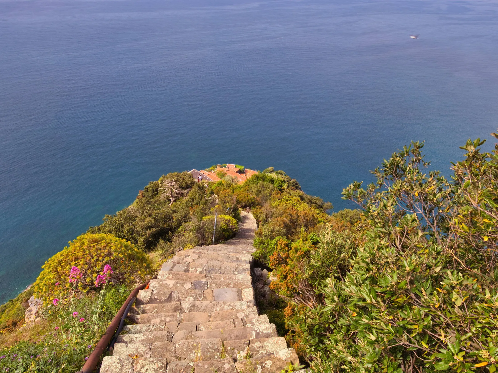 Tramonti - Costa Amalfitana - Italia - Blog - Buendía Tours 