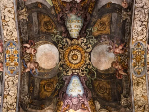 Techo barroco de la Iglesia de San Nicolás, conocida como la “Capilla Sixtina valenciana”.