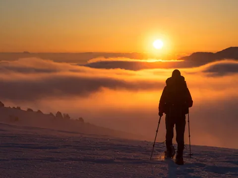 Ruta Nocturna Raquetas Nieve Fuentes Invierno excursión San Isidro Aller Asturias Castilla León