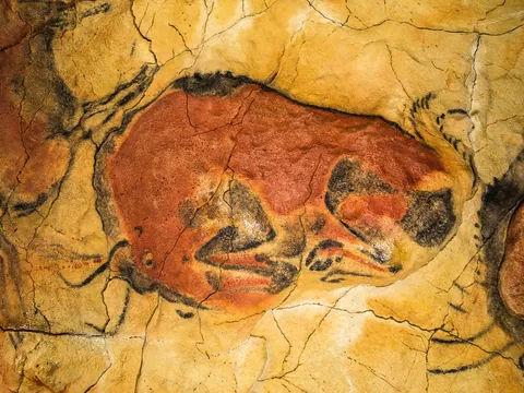 Bisonte pintura rupestre de la Neocueva de Altamira