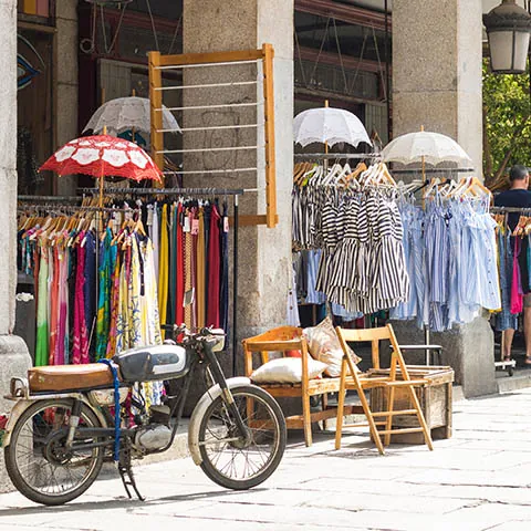 Horario comercial y Festivos en Madrid-Guía de Viaje Buendiatours