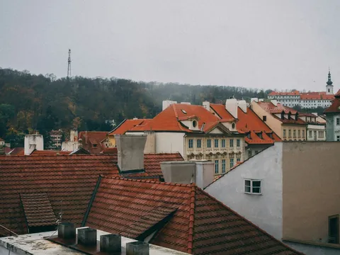 Tejados y vistas del casco viejo de Praga, República Checa