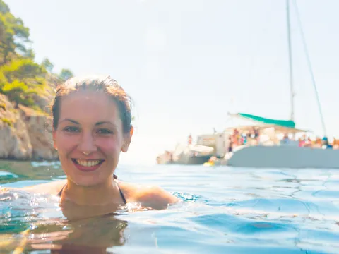 excursión catamarán Illetas Palma Mallorca paseo en barco islas Baleares
