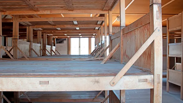 Visitra Guiada campo concentración Dachau Múnich Alemania