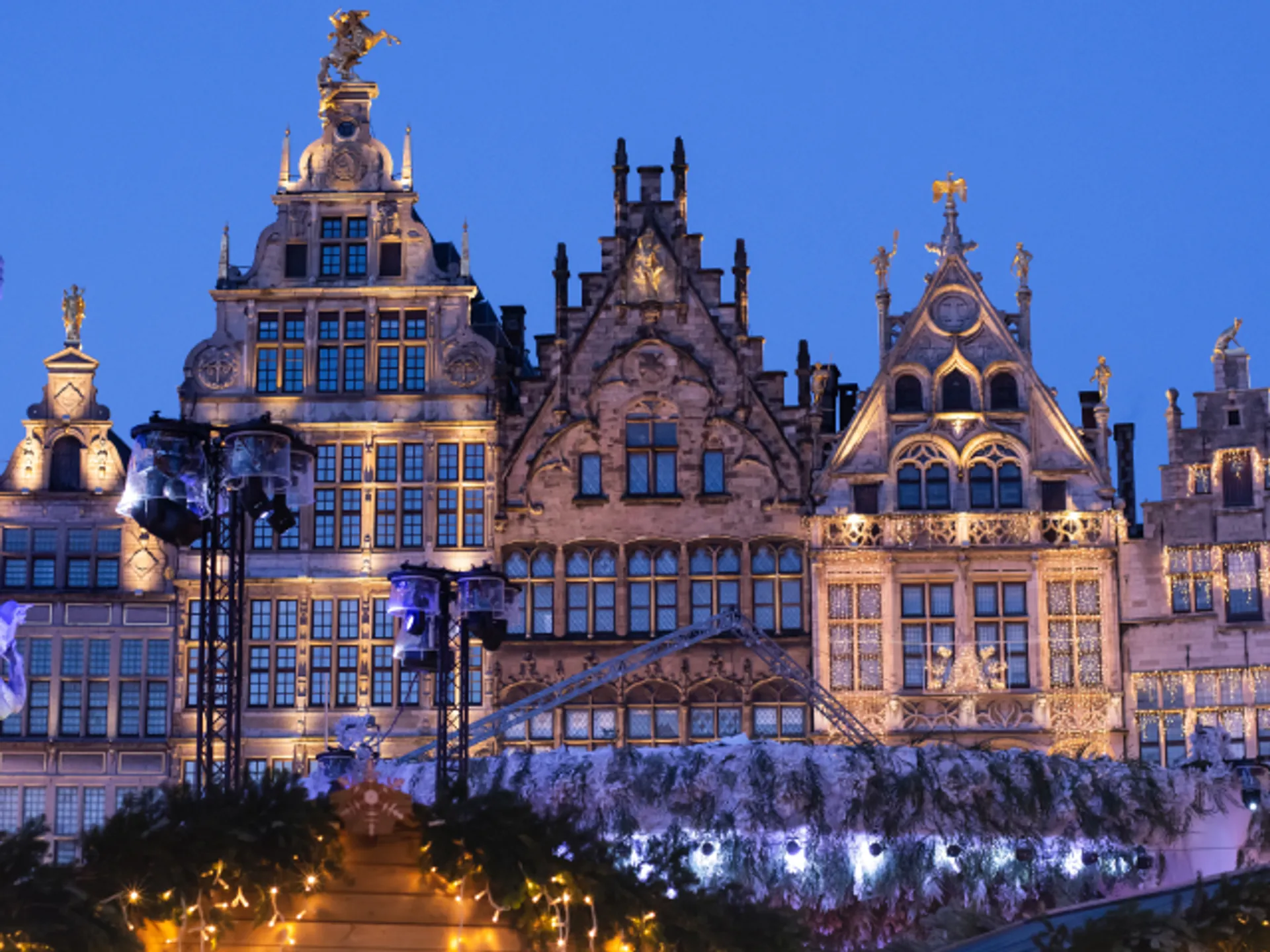 Grote Markt Amberes - Qué ver y qué hacer en Amberes en 2023 - Blog - Buendía Tours