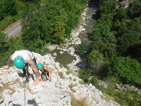 Via Ferrata el Milar San Vicente Barquera Desfiladero Hermida Rio Deva Multiaventura Cantabria