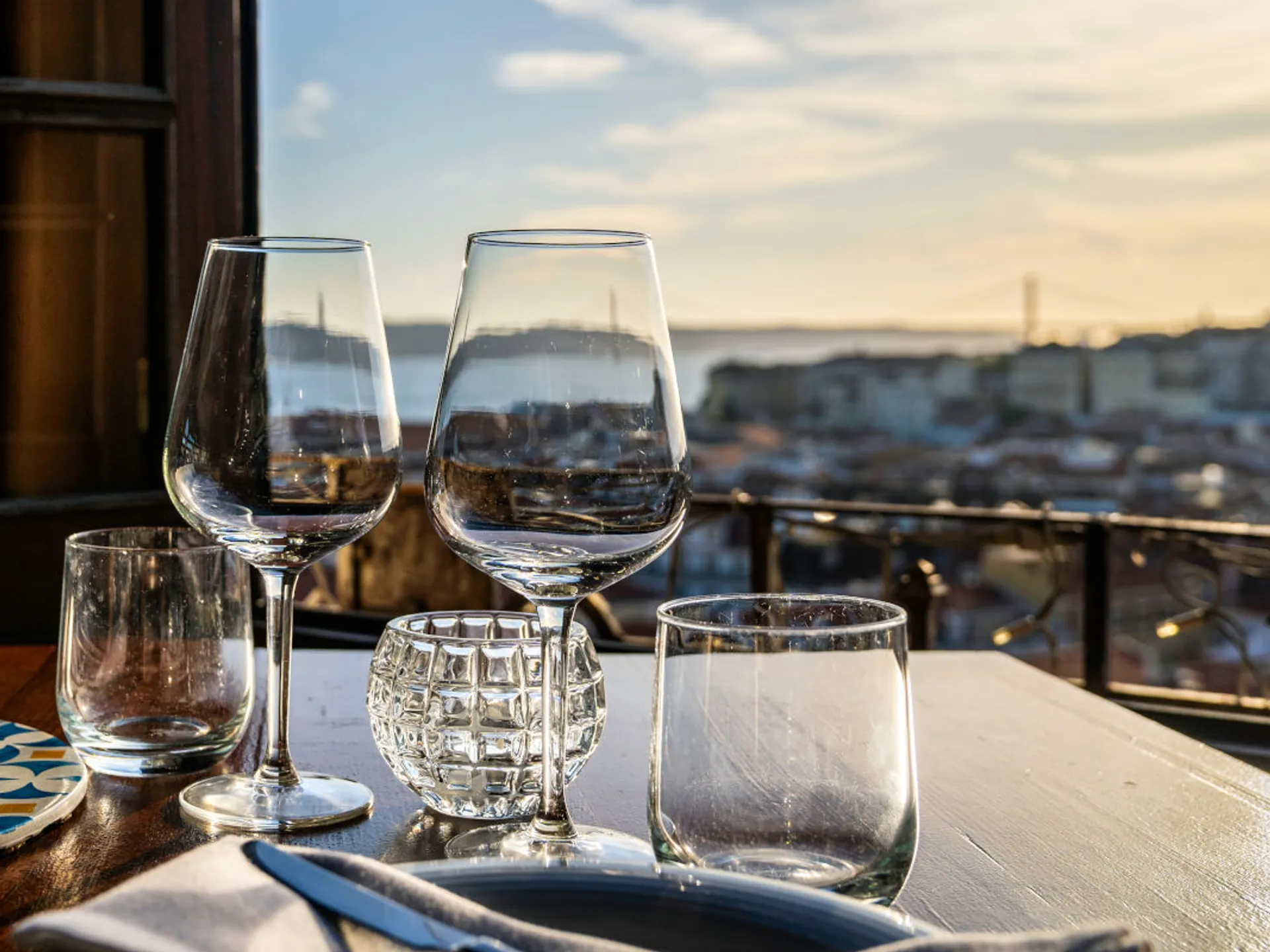 Descubre dónde comer en Lisboa los platos más típicos de la gastronomía lusa.
