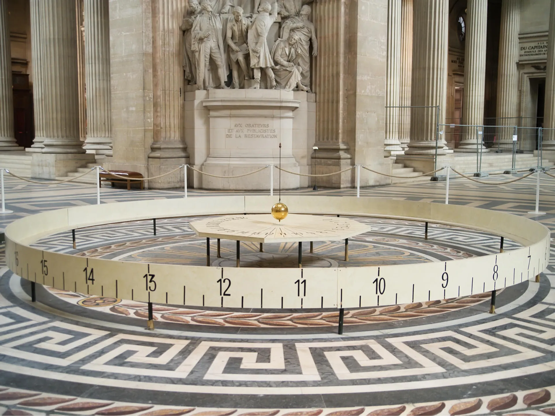 El Péndulo de Foucault en el Panetón de París