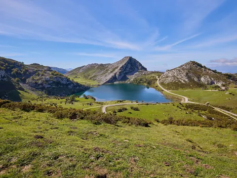 Excursión a los Lagos de Covadonga desde Oviedo