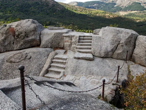 tour privado San Lorenzo el Escorial visita guiada Monasterio Silla de Granito Felipe Ii