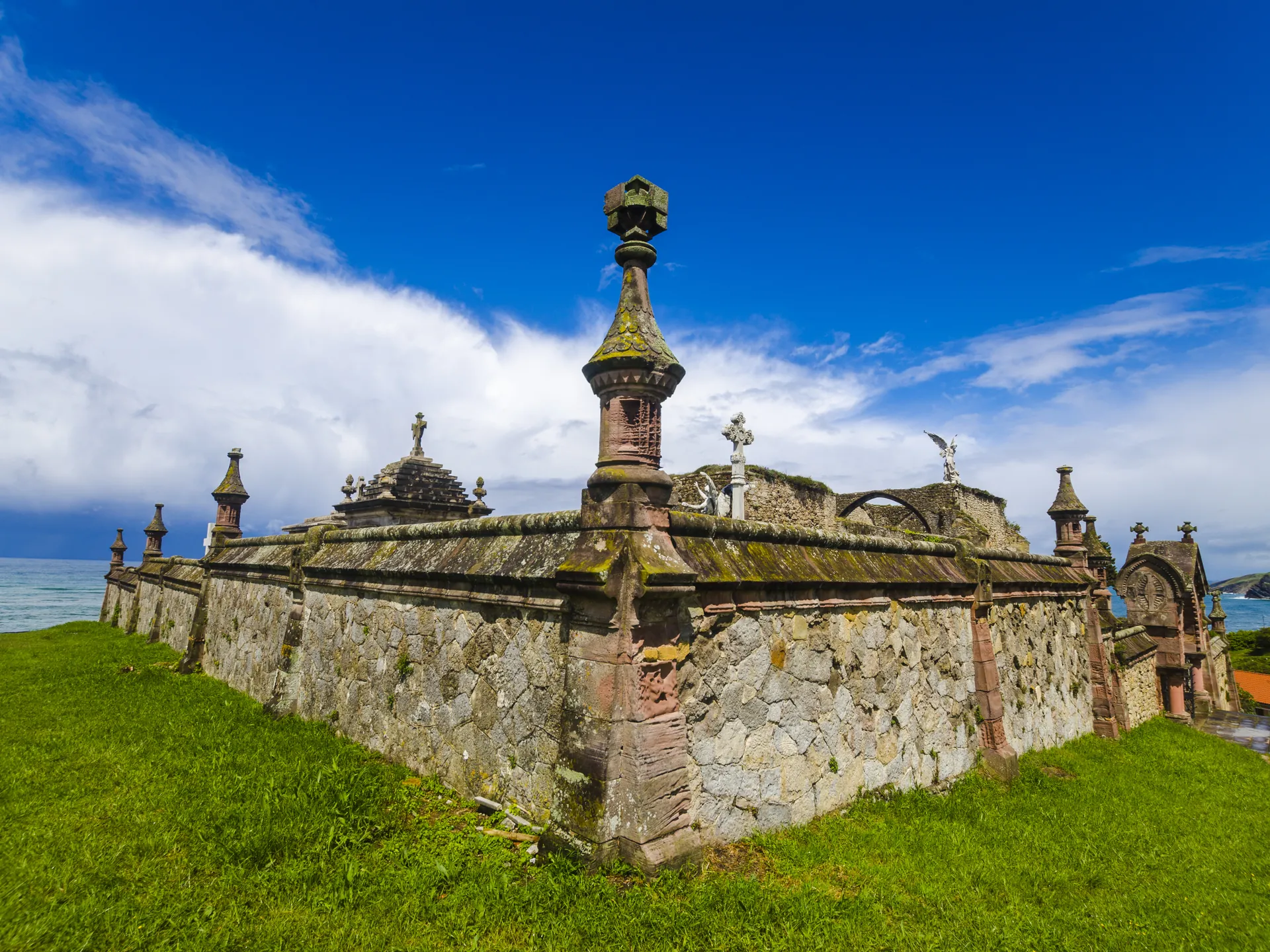 cementerio comillas