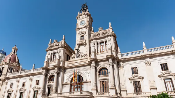 free-walking-tour-valencia-ayuntamiento