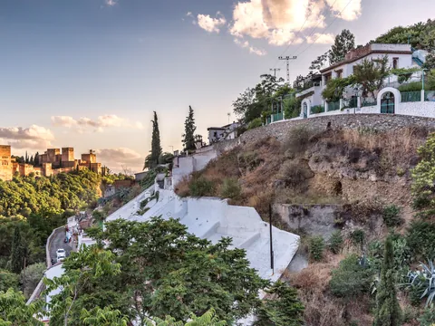tour-privado-albaicin-sacromonte_visita-casa-cueva_alhambra_barrio_granada_andalucia_buendia (4).jpg