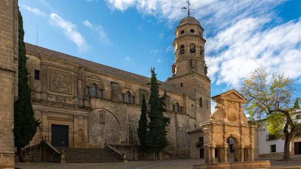 Qué hacer en Baeza entre arquitectura renacentista, historia y planes con mucho encanto