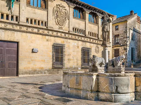 visita guiada Baeza con entradas Fuente Leones Jaen