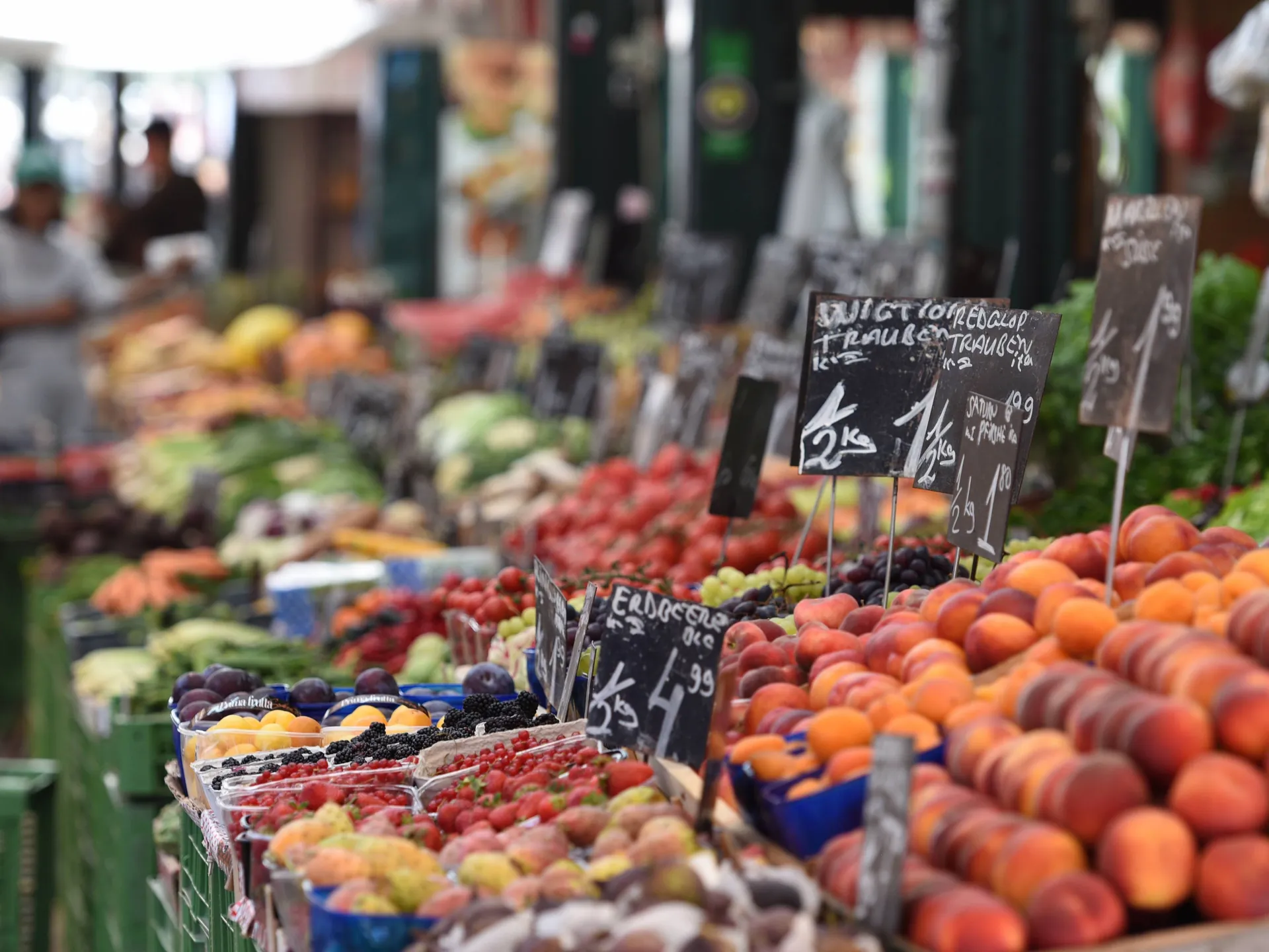 Naschmarkt - Viena - Los 15 imprescindibles de Viena - Blog - Buendía Tours