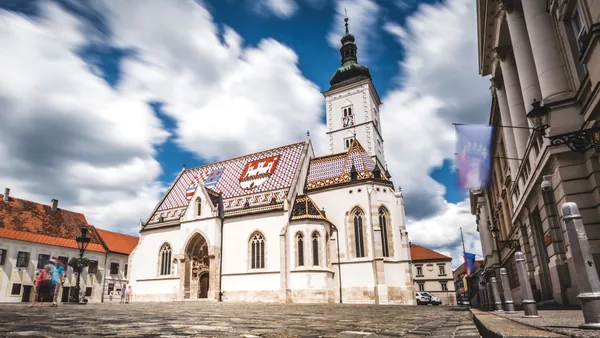 tour-zagreb_visita-guiada-en-español_iglesia-sa-marcos_croacia_buendia (3)_1.jpg