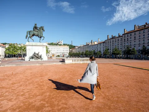 Plaza Bellecour tour a Pie Lyon en español