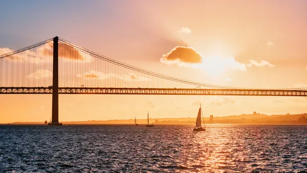 atardecer Lisboa barco