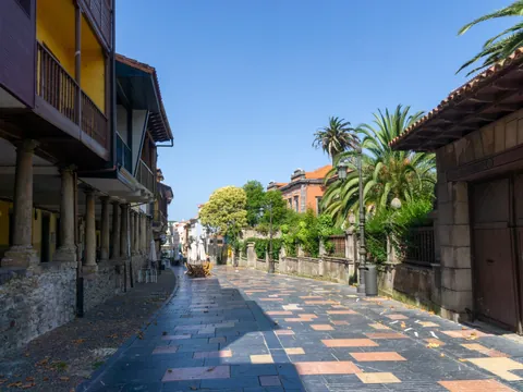 calle-galiana-aviles.jpg