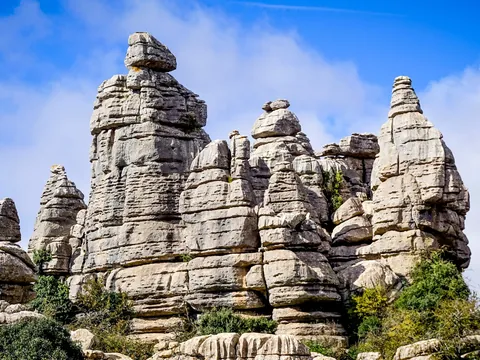 Esculturas naturales de roca caliza en el Torcal de Antequera