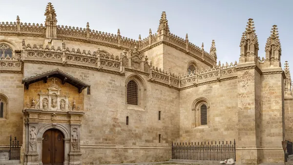 tour privado Catedral Granada Capilla Real Madraza