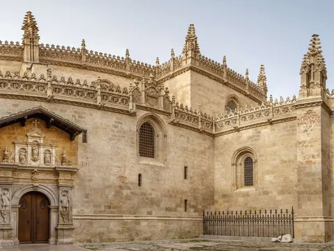 tour privado Catedral Granada Capilla Real Madraza