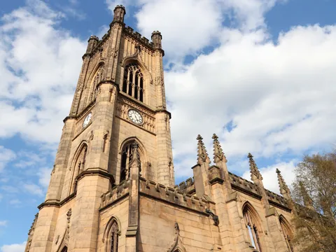tour Pie Liverpool Imperial Iglesia San Lucas